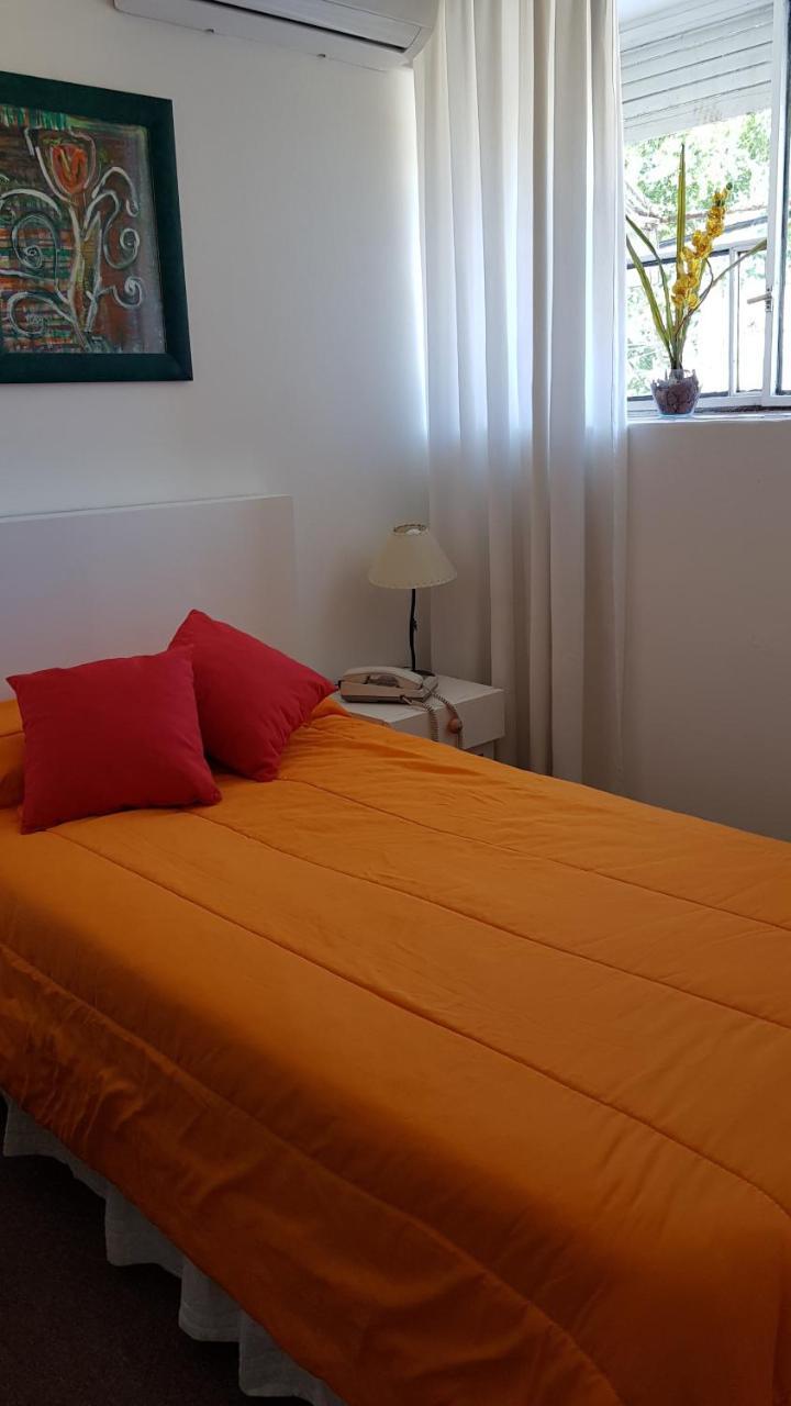 Hotel Riviera Venado Tuerto Luaran gambar